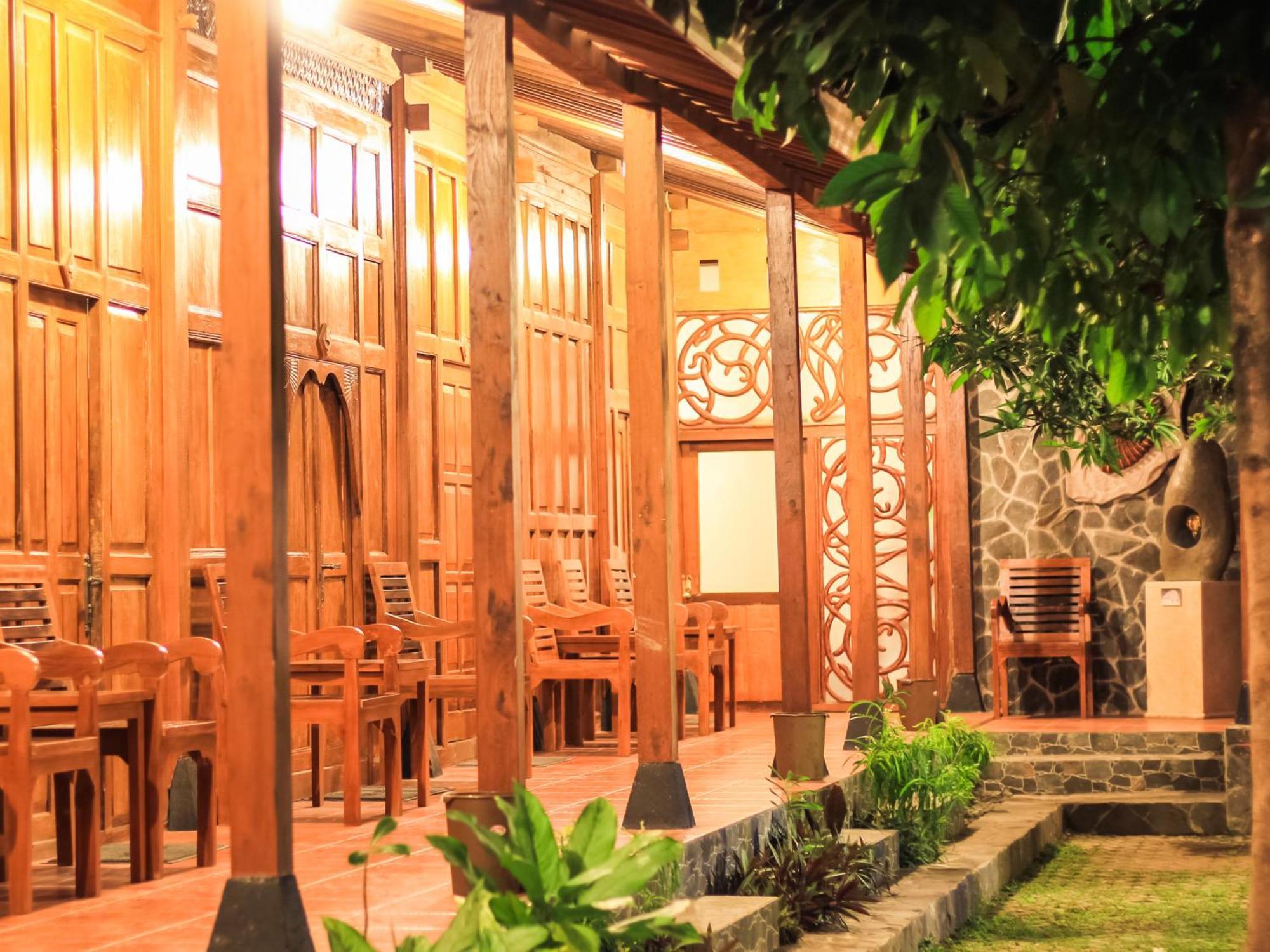 Pendhapa Art Space - Pas Limasan Homestay Prawirotaman Εξωτερικό φωτογραφία