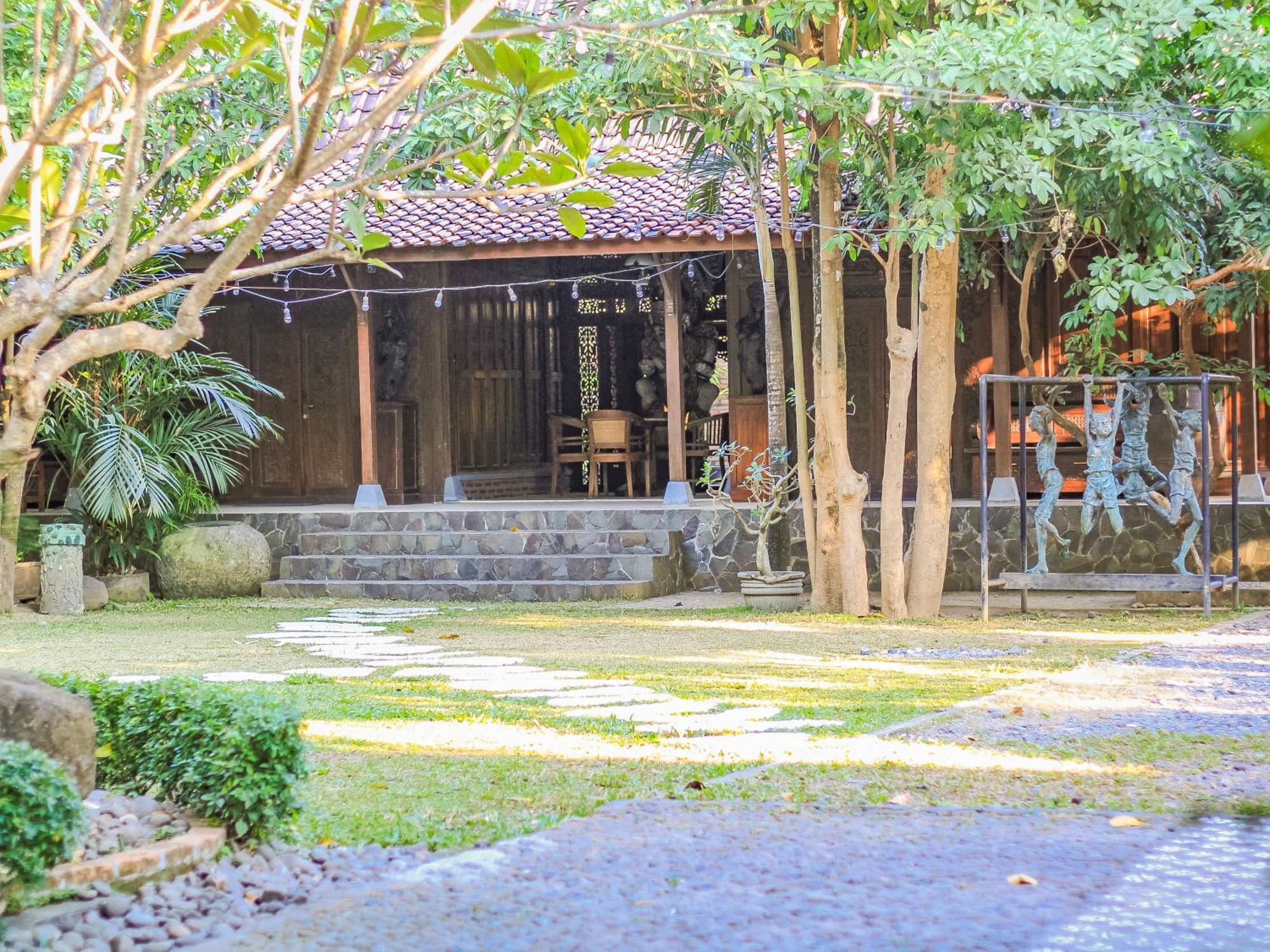 Pendhapa Art Space - Pas Limasan Homestay Prawirotaman Εξωτερικό φωτογραφία